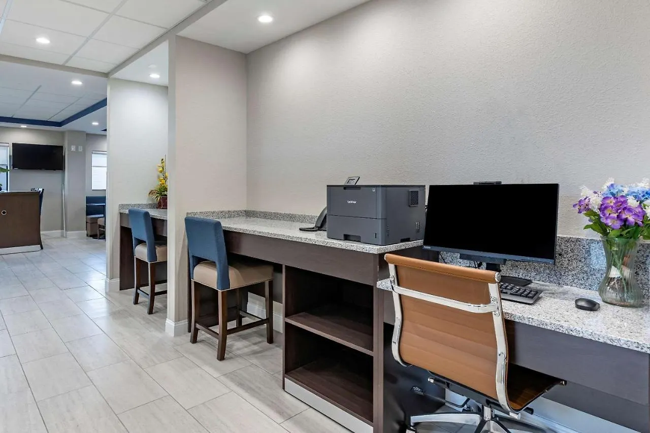 Comfort Suites St Louis - Sunset Hills Σαιντ Λούις Ξενοδοχείο